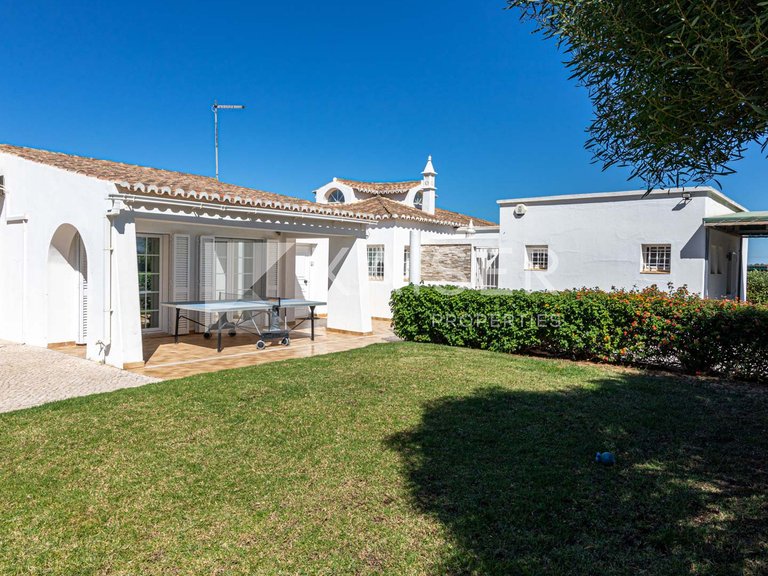 Villa for Sale in Albufeira, Albufeira 4