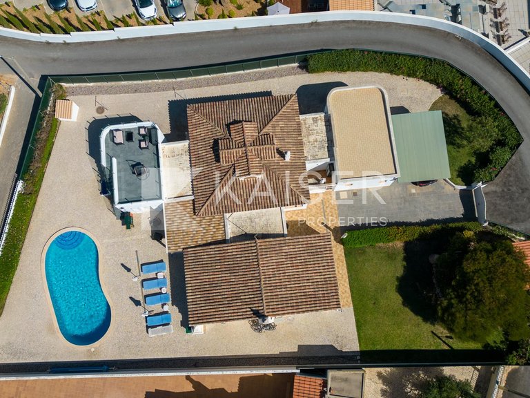 Villa for Sale in Albufeira, Albufeira 28