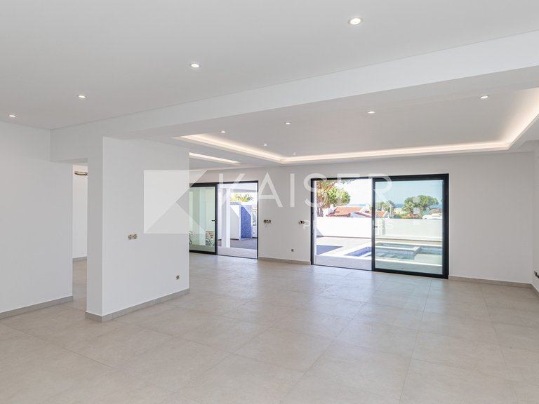 Villa for Sale in Albufeira, Albufeira 11