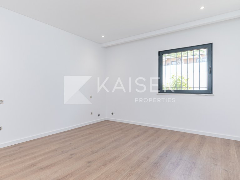 Villa for Sale in Albufeira, Albufeira 18