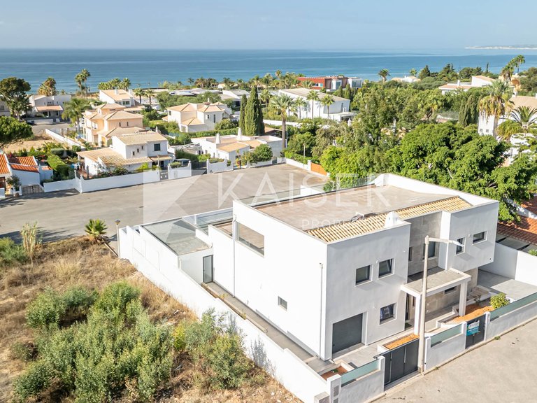 Villa for Sale in Albufeira, Albufeira 1
