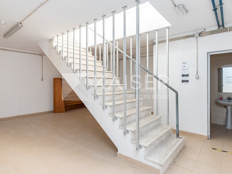Commercial for Sale in Albufeira, Albufeira 14