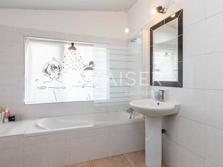 Villa for Sale in Silves, Silves 18