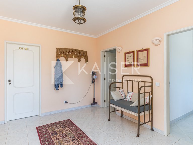 Villa for Sale in Foral, Foral 11