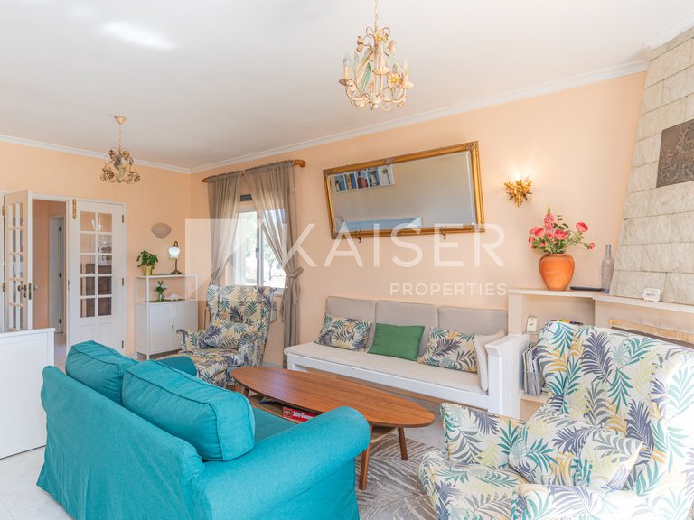 Villa for Sale in Foral, Foral 3