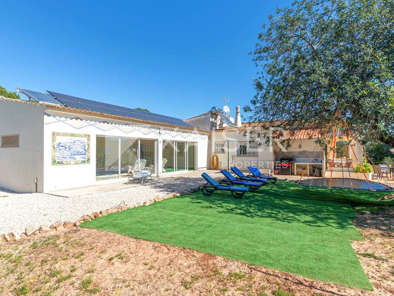 Villa for Sale in Foral, Foral 10