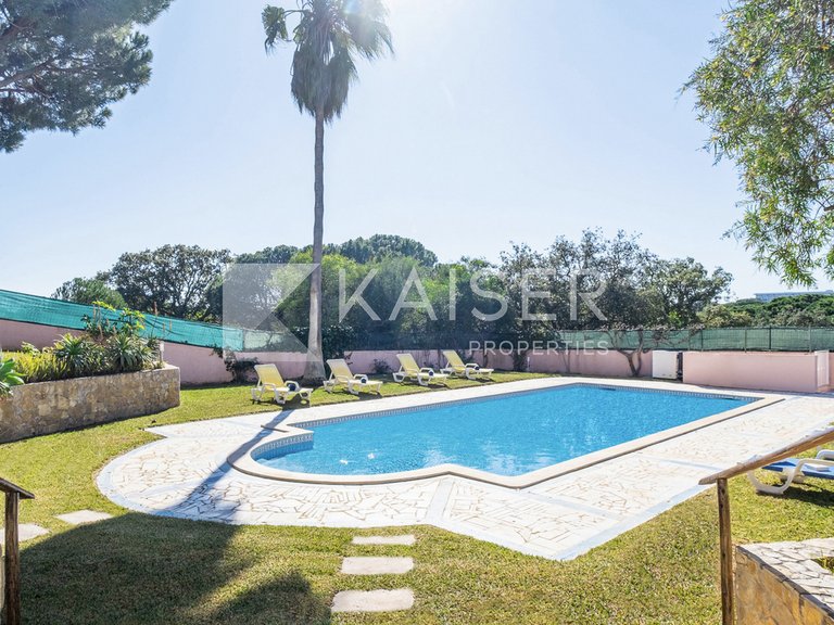 Villa for Sale in Albufeira, Albufeira 2