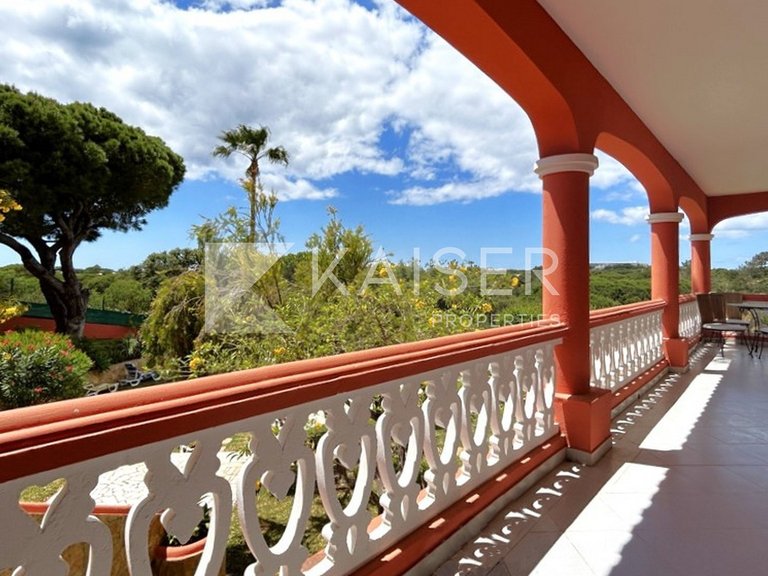 Villa for Sale in Albufeira, Albufeira 3