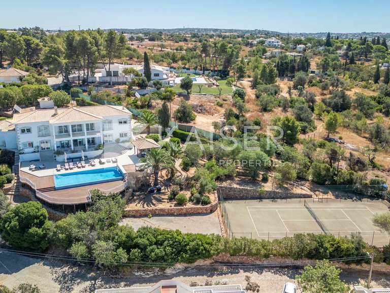 Villa for Sale in Albufeira, Albufeira 36