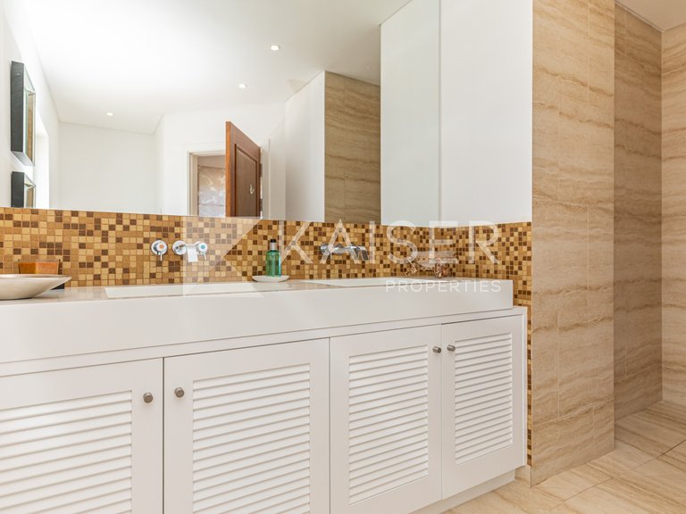 Villa for Sale in Albufeira, Albufeira 20