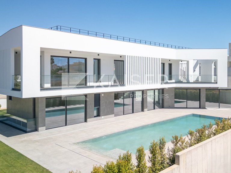 Villa for Sale in Albufeira, Albufeira 1