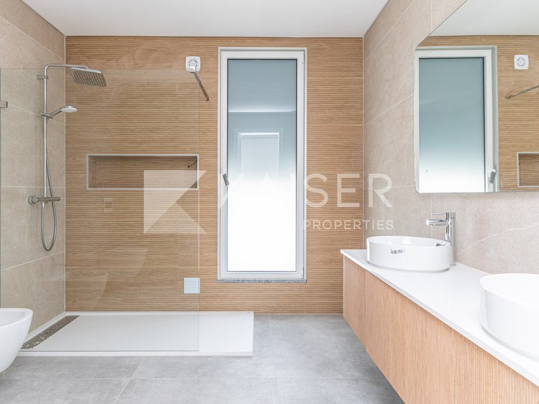 Villa for Sale in Albufeira, Albufeira 12