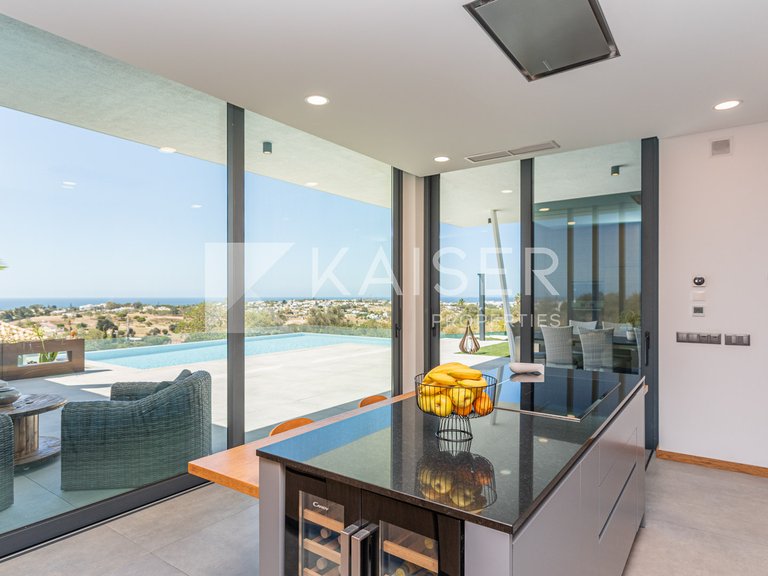 Villa for Sale in Albufeira, Albufeira 8