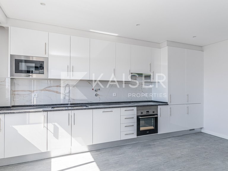Apartment for Sale in Quelfes, Quelfes 5