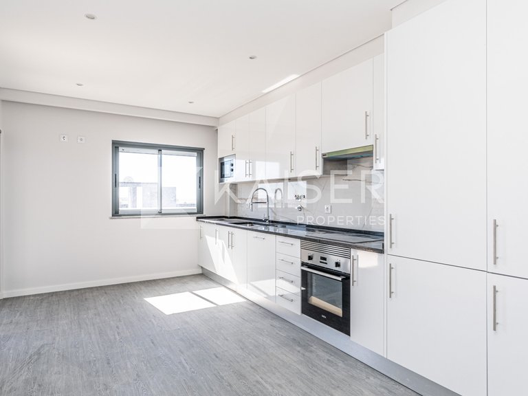 Apartment for Sale in Quelfes, Quelfes 12
