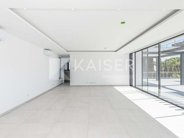 Villa for Sale in Albufeira, Albufeira 10