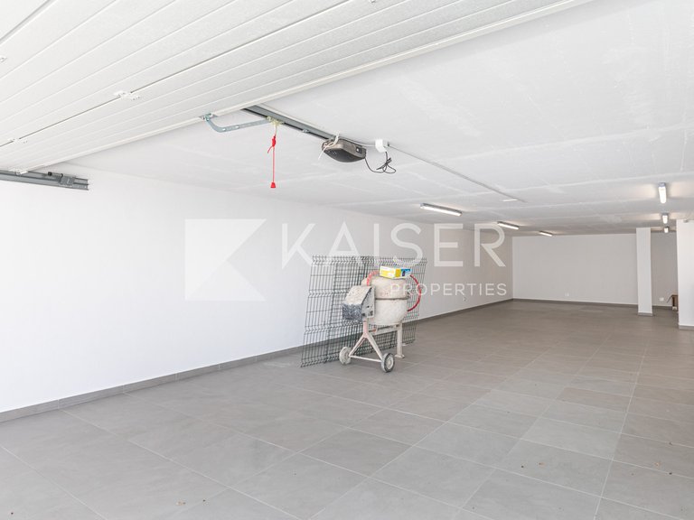 Villa for Sale in Albufeira, Albufeira 34