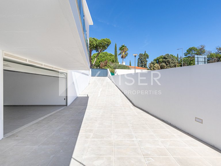 Villa for Sale in Albufeira, Albufeira 36