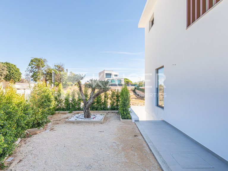 Villa for Sale in Albufeira, Albufeira 41