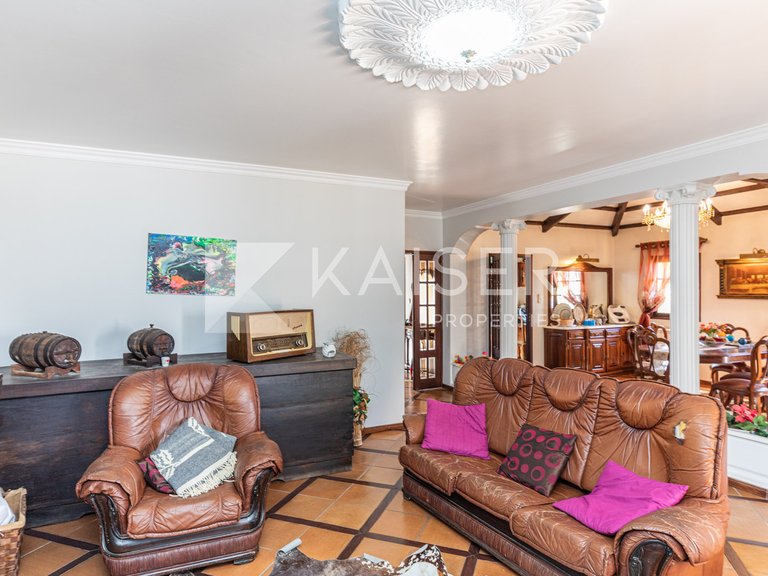 Villa for Sale in Albufeira, Albufeira 13