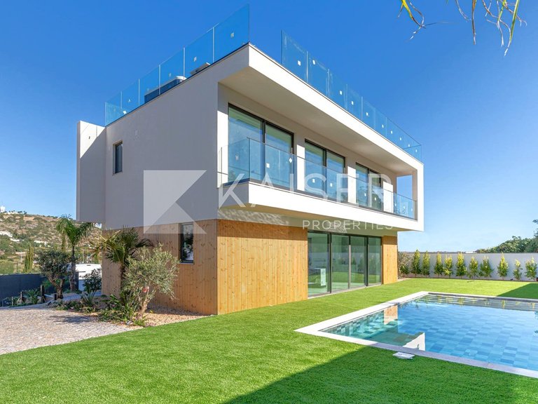 Villa for Sale in Albufeira, Albufeira 1