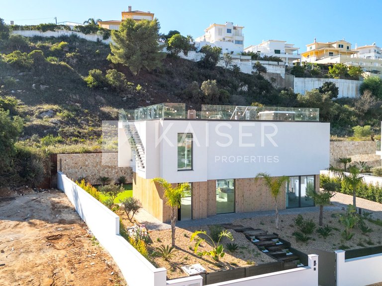 Villa for Sale in Albufeira, Albufeira 3