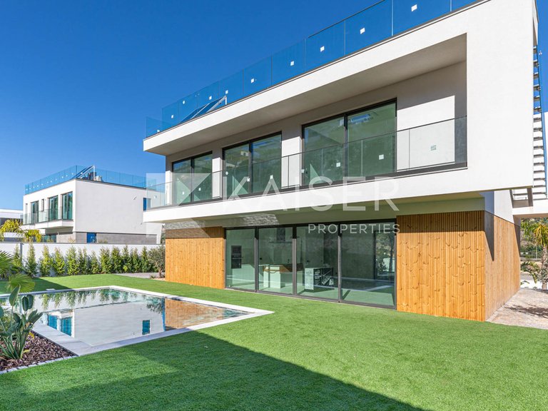 Villa for Sale in Albufeira, Albufeira 4