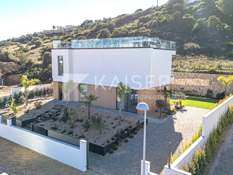 Villa for Sale in Albufeira, Albufeira 8