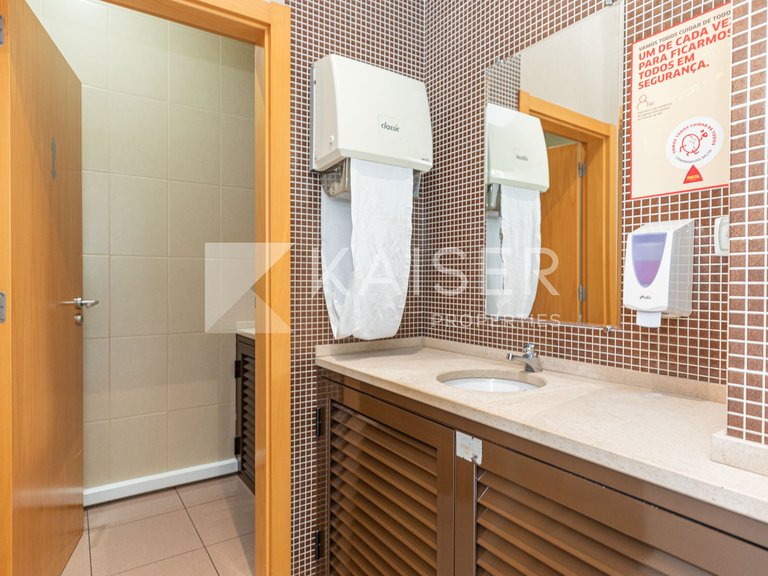 Commercial for Sale in Albufeira, Albufeira 9