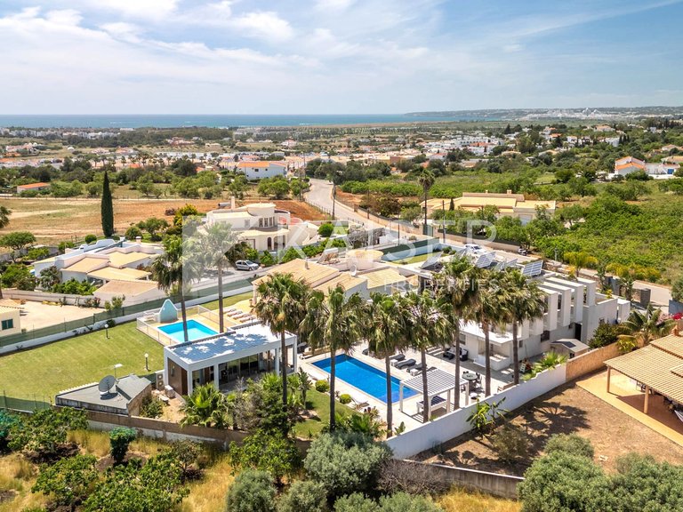 Villa for Sale in Albufeira, Albufeira 2