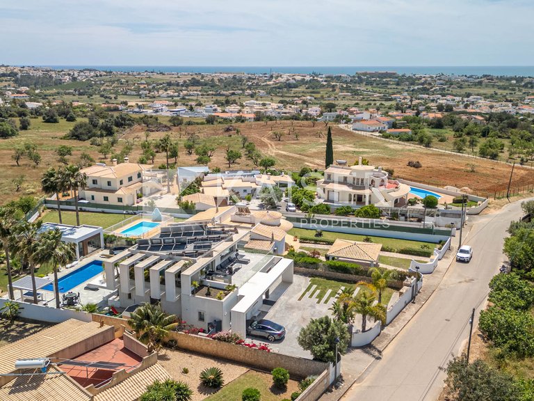 Villa for Sale in Albufeira, Albufeira 7