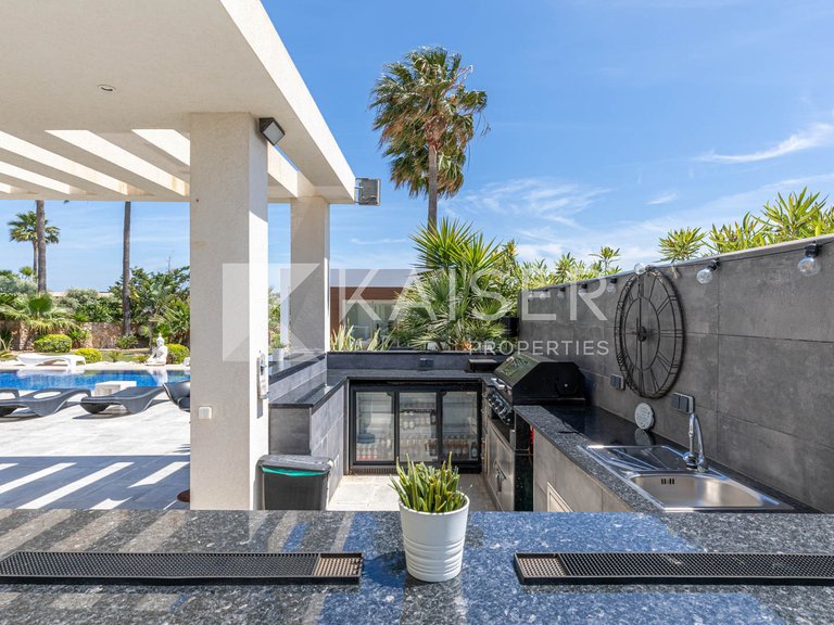 Villa for Sale in Albufeira, Albufeira 12