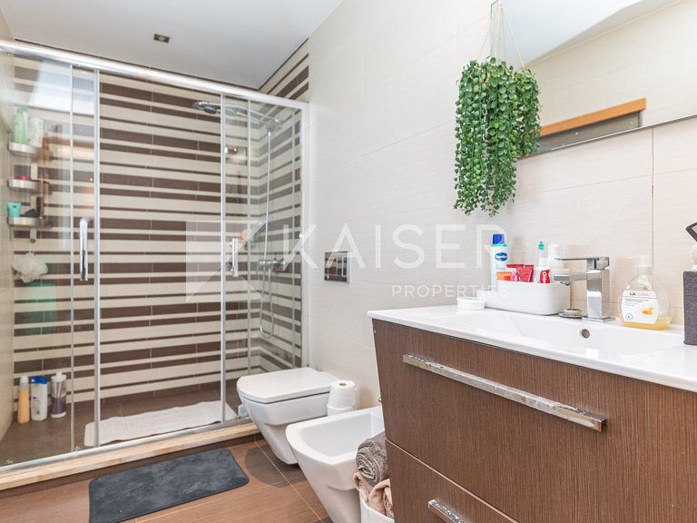 Villa for Sale in Albufeira, Albufeira 30