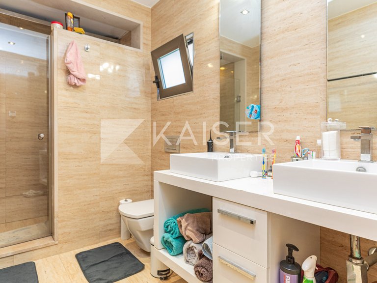 Villa for Sale in Albufeira, Albufeira 33