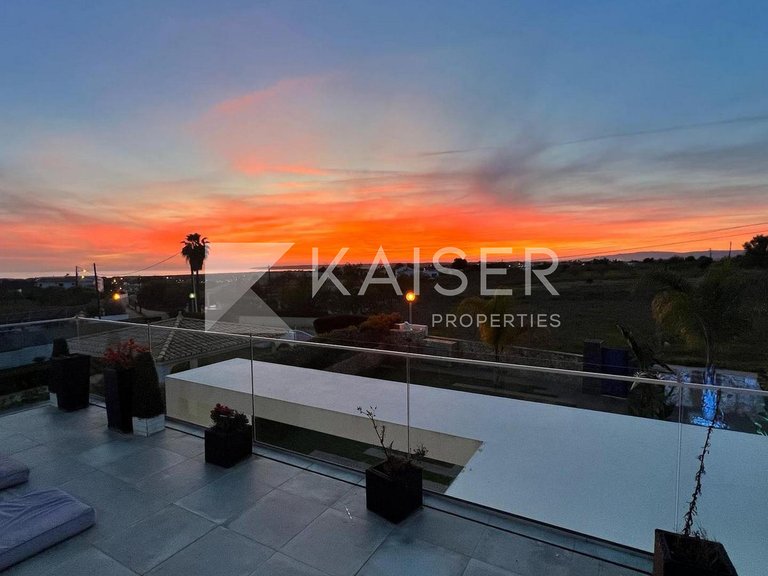 Villa for Sale in Albufeira, Albufeira 36