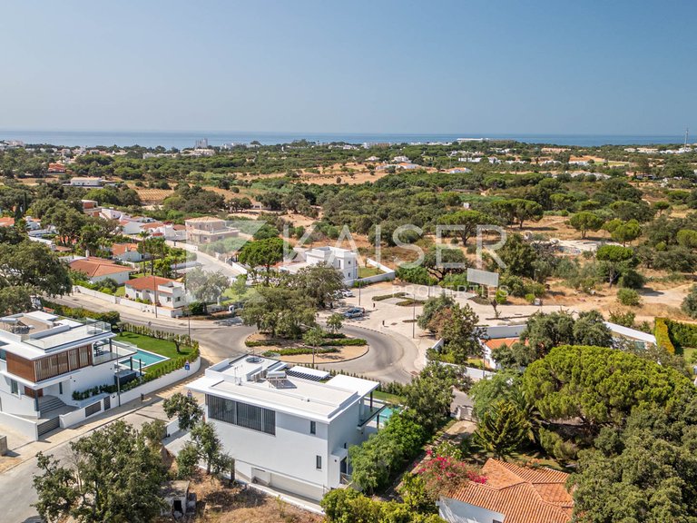 Villa for Sale in Albufeira, Albufeira 6