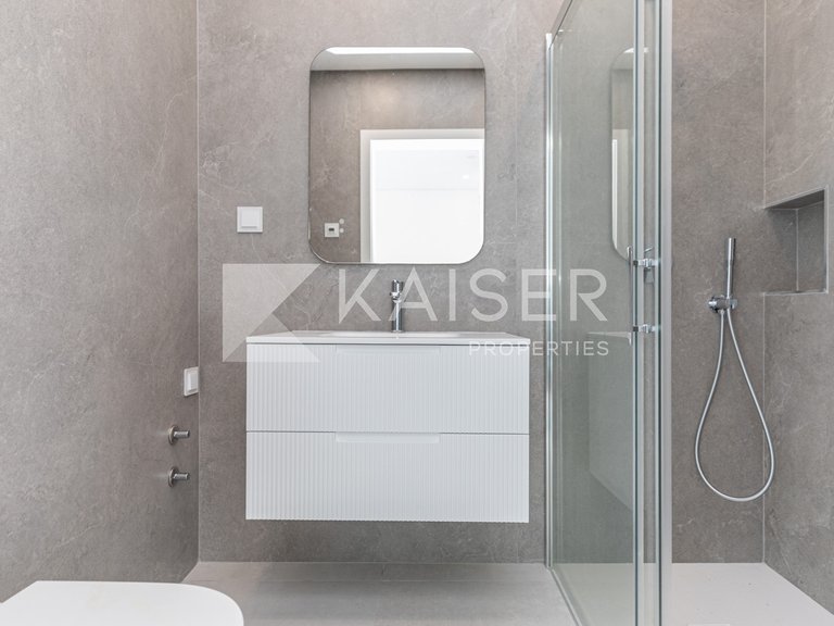 Villa for Sale in Albufeira, Albufeira 19