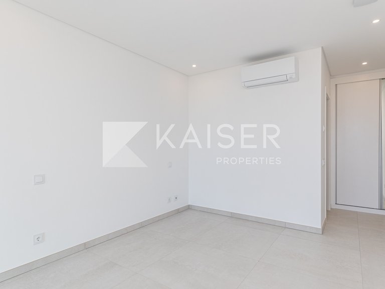 Villa for Sale in Albufeira, Albufeira 22