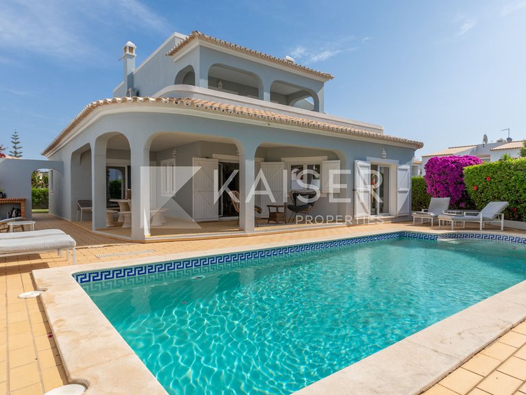 Villa for Sale in Albufeira, Albufeira 1