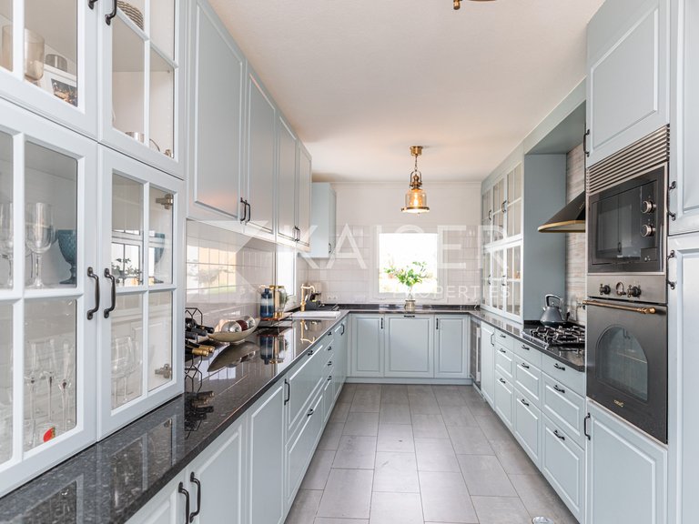 Villa for Sale in Albufeira, Albufeira 8