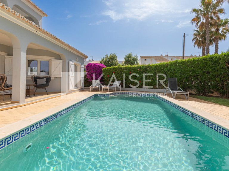 Villa for Sale in Albufeira, Albufeira 26