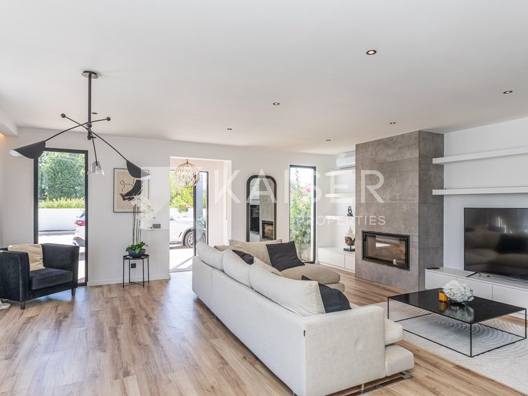 Villa for Sale in Albufeira, Albufeira 2