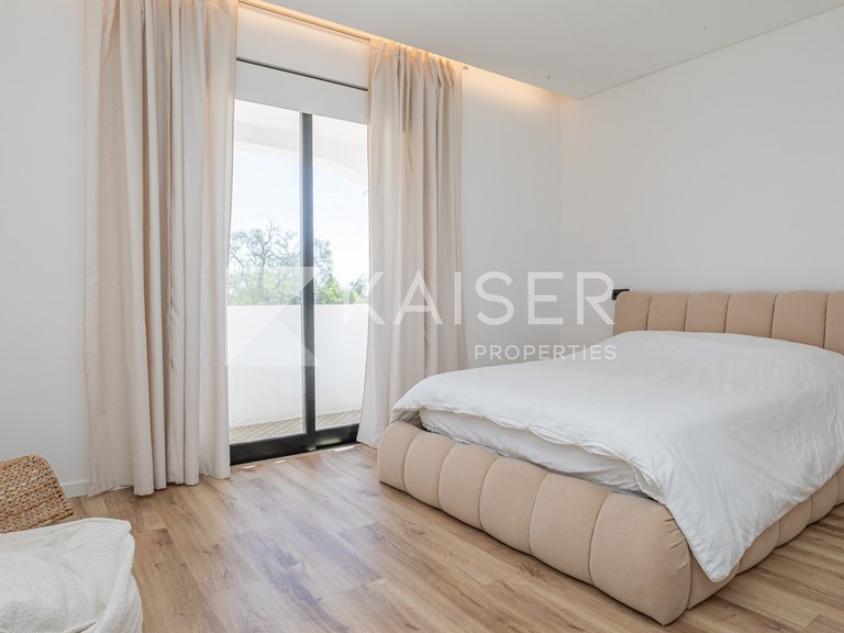 Villa for Sale in Albufeira, Albufeira 12