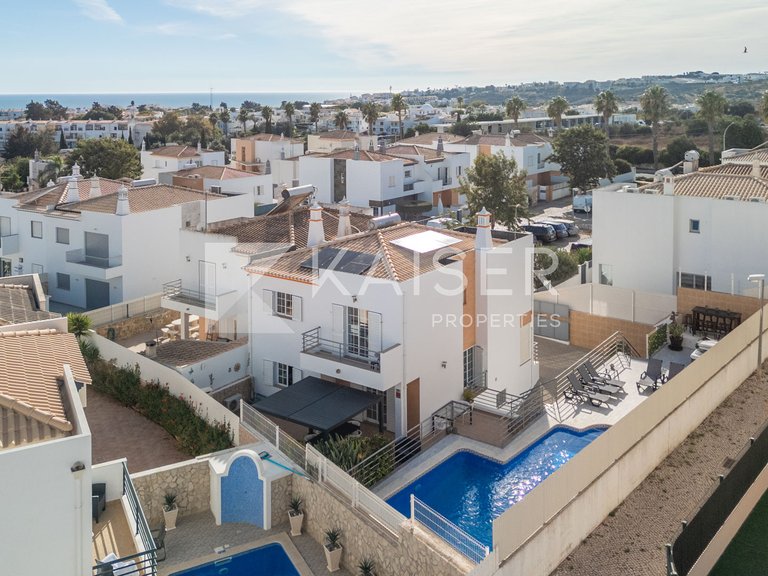 Villa for Sale in Albufeira, Albufeira 4