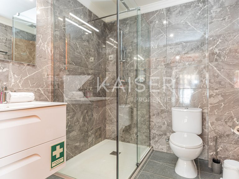 Villa for Sale in Albufeira, Albufeira 11