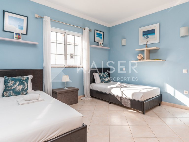 Villa for Sale in Albufeira, Albufeira 12