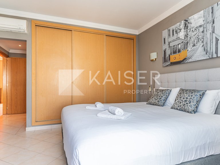 Villa for Sale in Albufeira, Albufeira 16