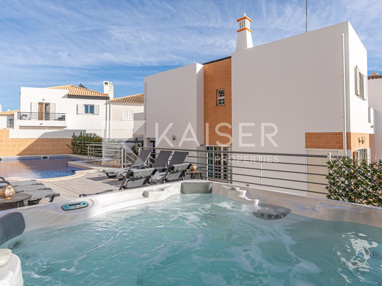 Villa for Sale in Albufeira, Albufeira 20