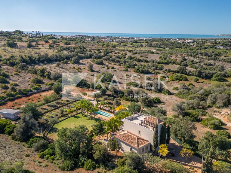 Villa for Sale in Albufeira, Albufeira 1