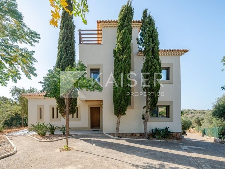 Villa for Sale in Albufeira, Albufeira 2
